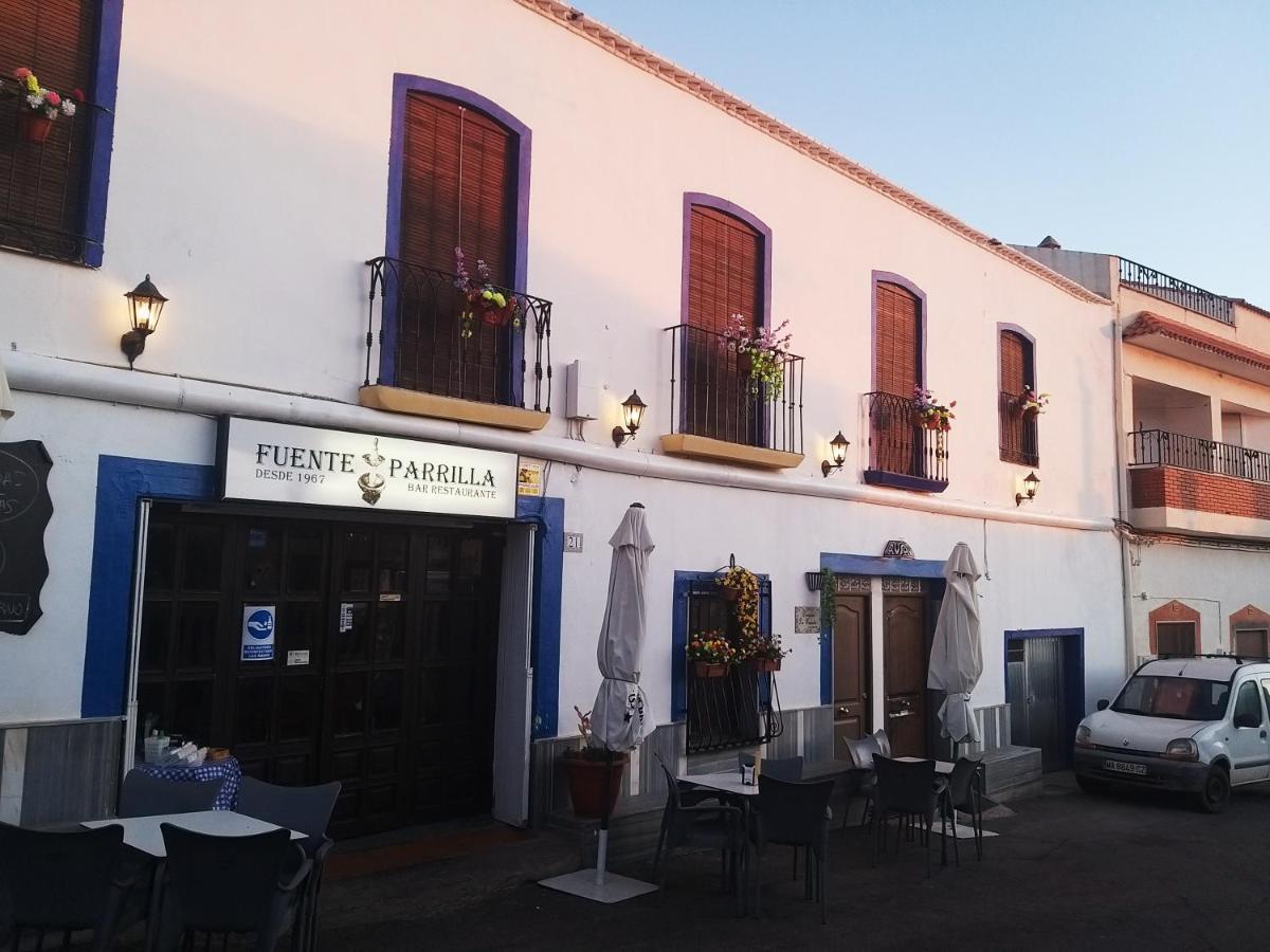 Pension La Fuente Abrucena Екстериор снимка